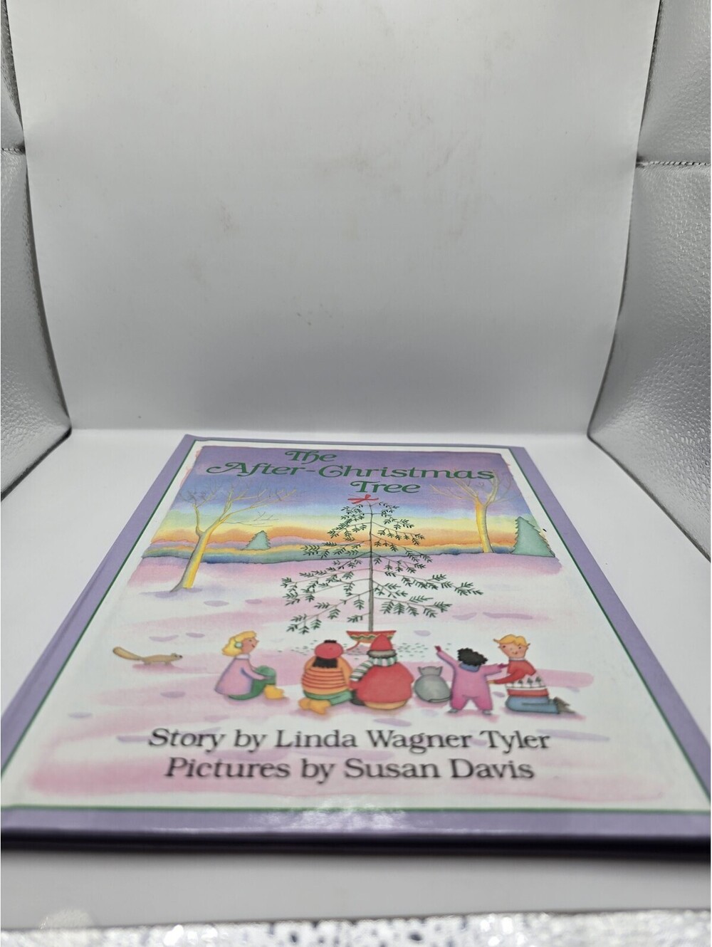The After-Christmas Tree Linda Wagner Tyler Susan Davis Weekly Reader Book Club